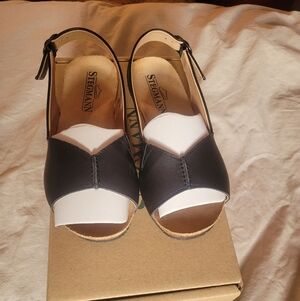 NIB Stegamnn Louisa Sandals - W6